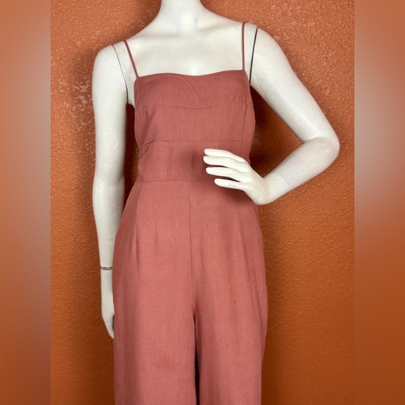 Jun & Ivy Elegant Pink Jumpsuit Size LARGE. E38 - Picture 9 of 14